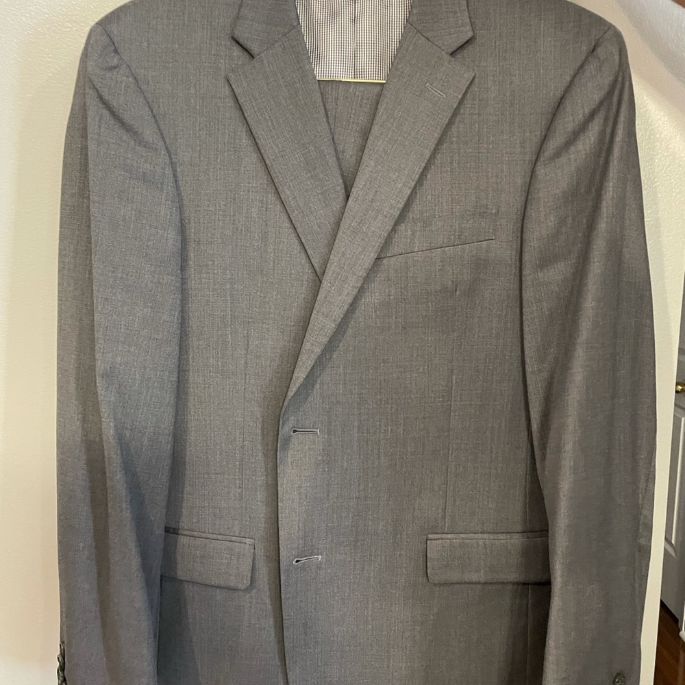 Tommy Hilfiger suit
